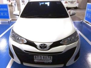 2019 Toyota YARIS 1.2 J  ปี 2018 Hatchback – AT สีขาว รูปที่ 1